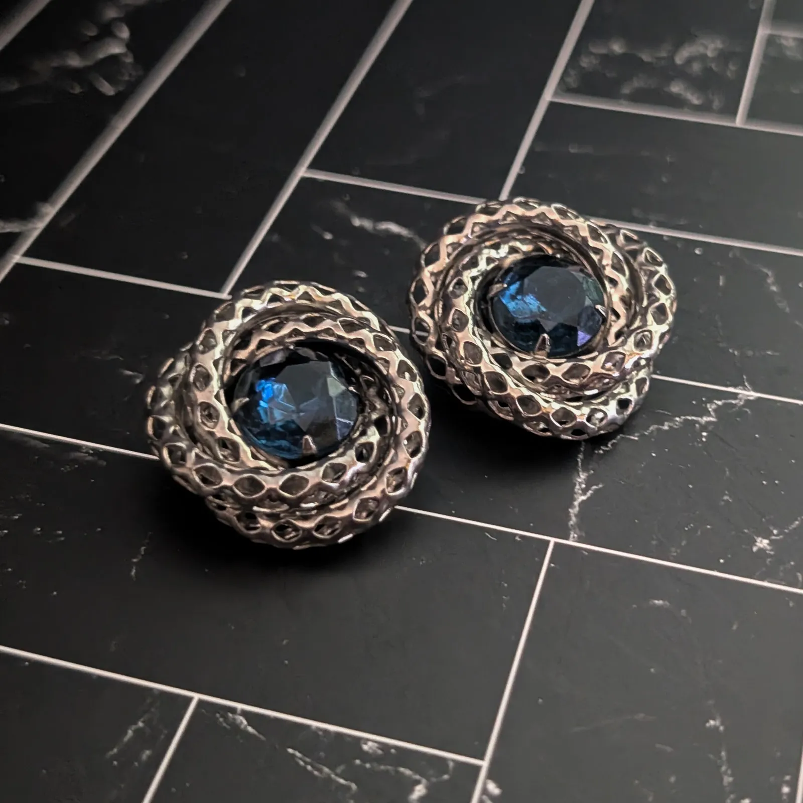 Vintage Clip On Earrings Extra Large Chunky Blue Gem, Dark Silver Tone Statement - Image 3