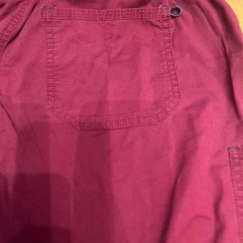 Wonder Wink scrubs bottom, size Medium - Image 2