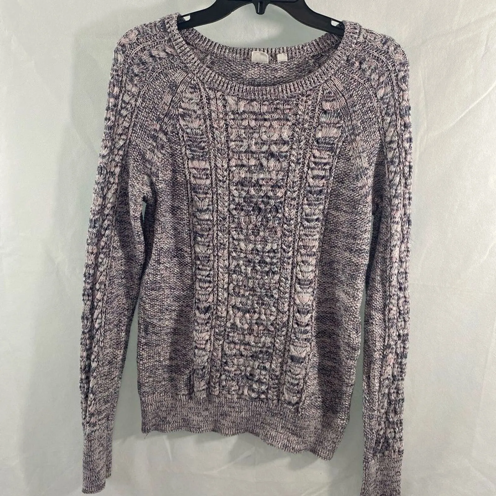 Gap women’s medium sweater purple and pink knit crew neck long sleeve Y2K preppy - Image 4