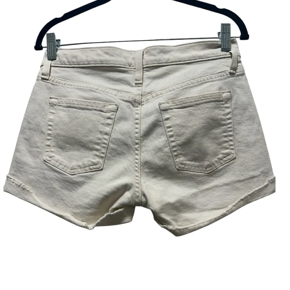 DKNY J.Crew Off-White Denim Shorts – Raw-Cuffed, Size 26 - Image 2