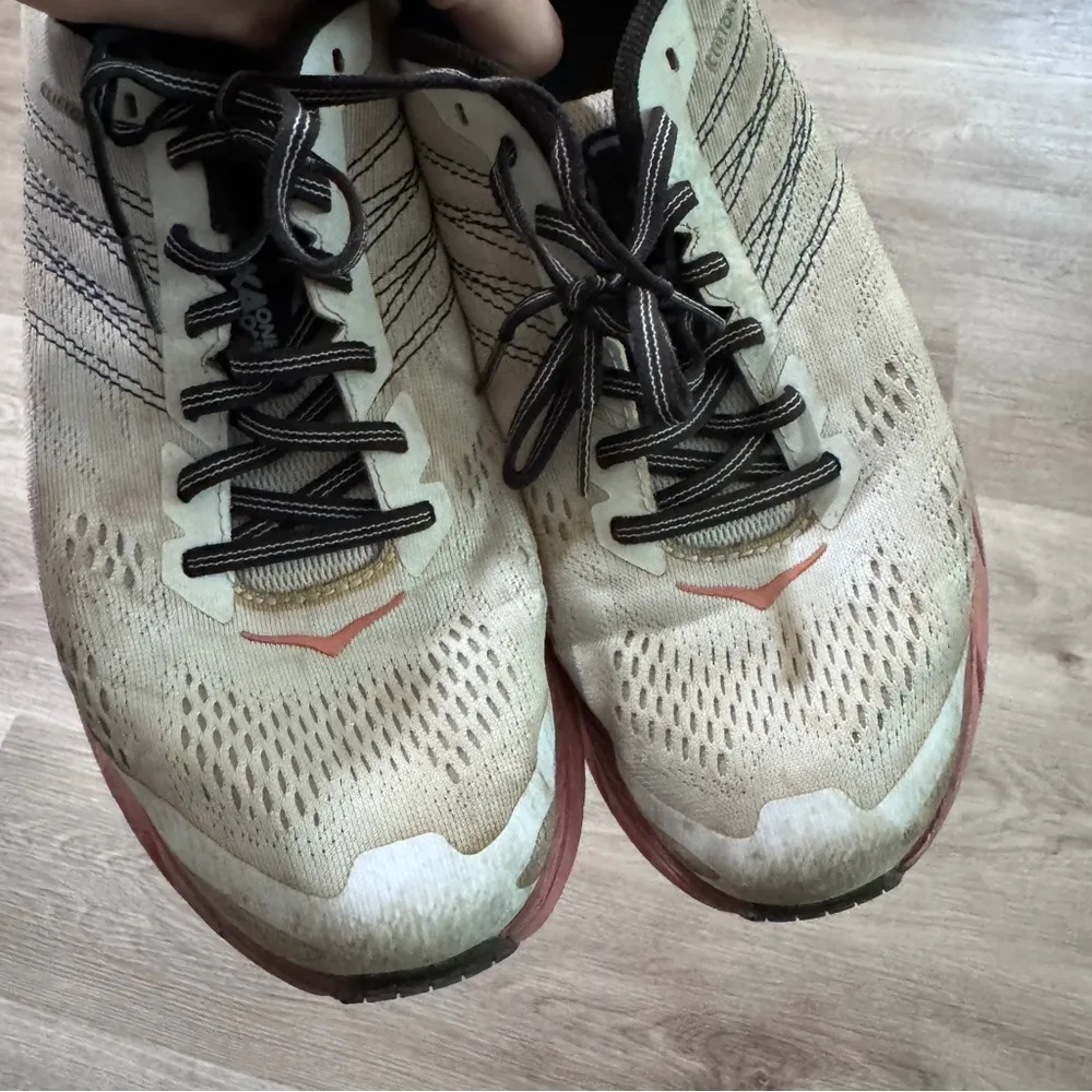 Hoka One One Women’s Clifton 6 Tennis Shoes Sneakers 9 Pink - Image 5