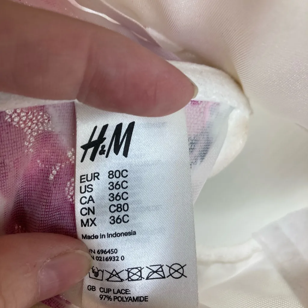 H&M White Floral Strapless Padded Bra A177 - Image 2