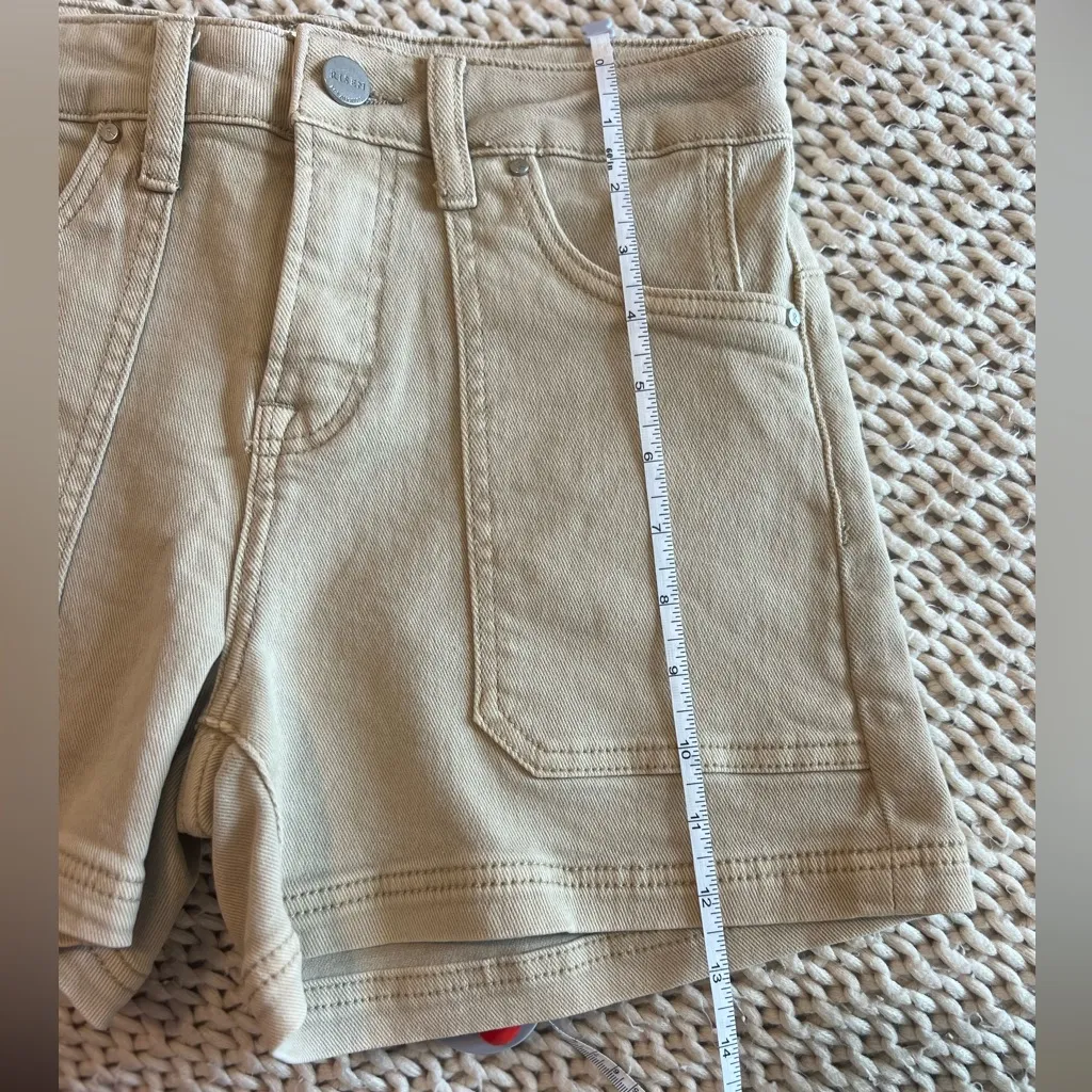 Tan Women's Shorts - Image 9