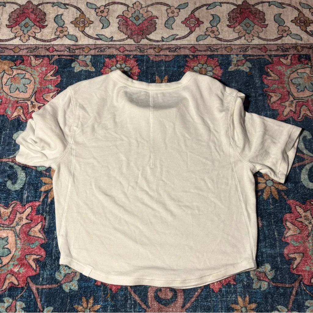 Lululemon ribbed crop tee - Image 5