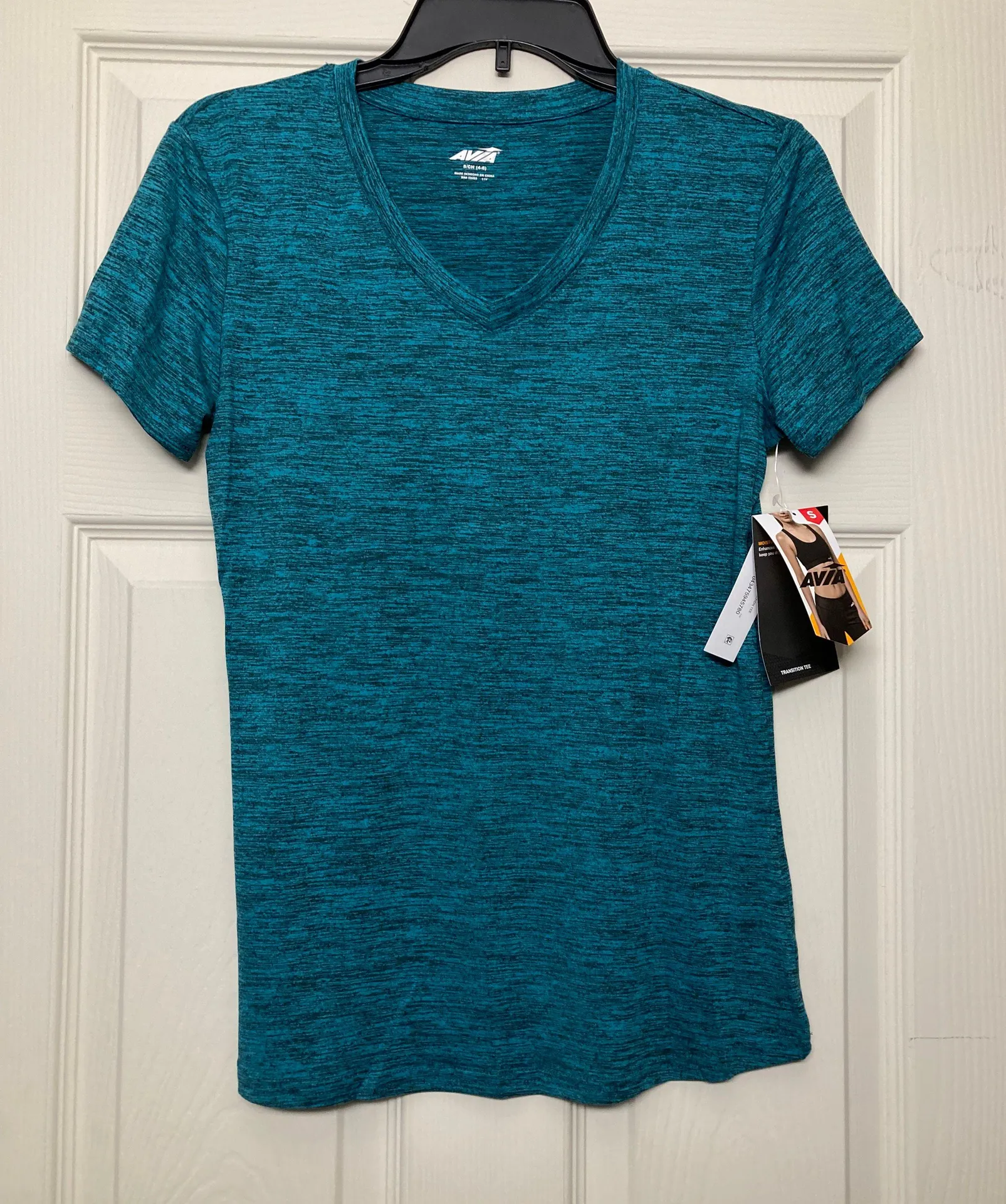 NWT Avia Transition Athletic Workout Tee - Image 2