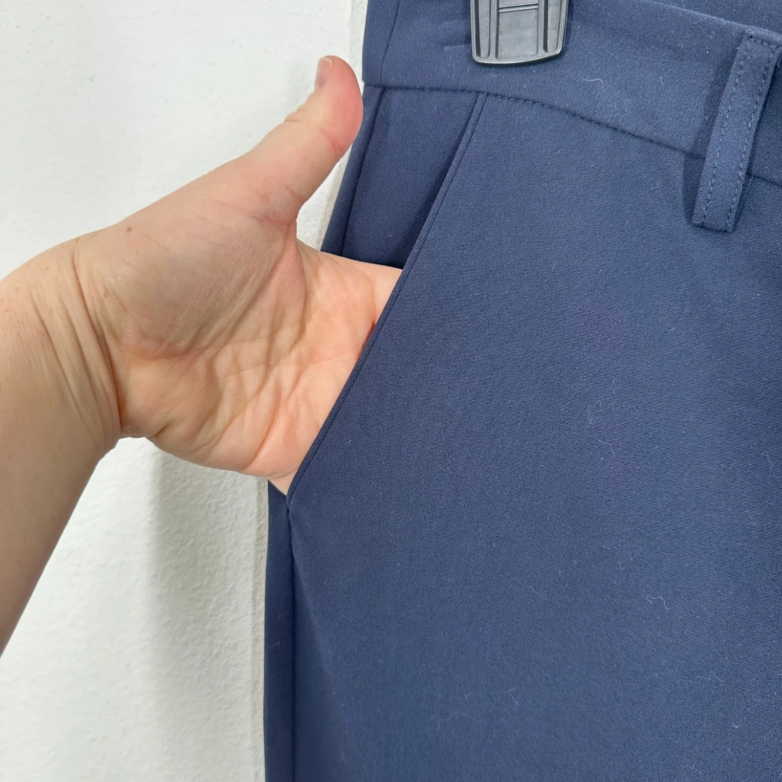 Tahari ASL Women's Navy Blue Flat Front‎ Straight Leg Dress Pants Size 4 Career - Image 5