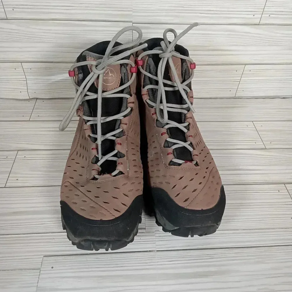 LA sportiva pyramid Gtx gore tex hiking outdoors boots women's 9 - Image 2