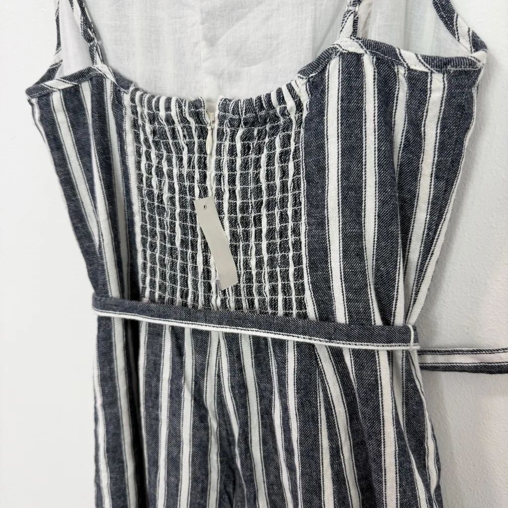 Madewell Pleated Wide Leg Jumpsuit in Pinstripe Linen NWT Navy White Size 2 - Image 6