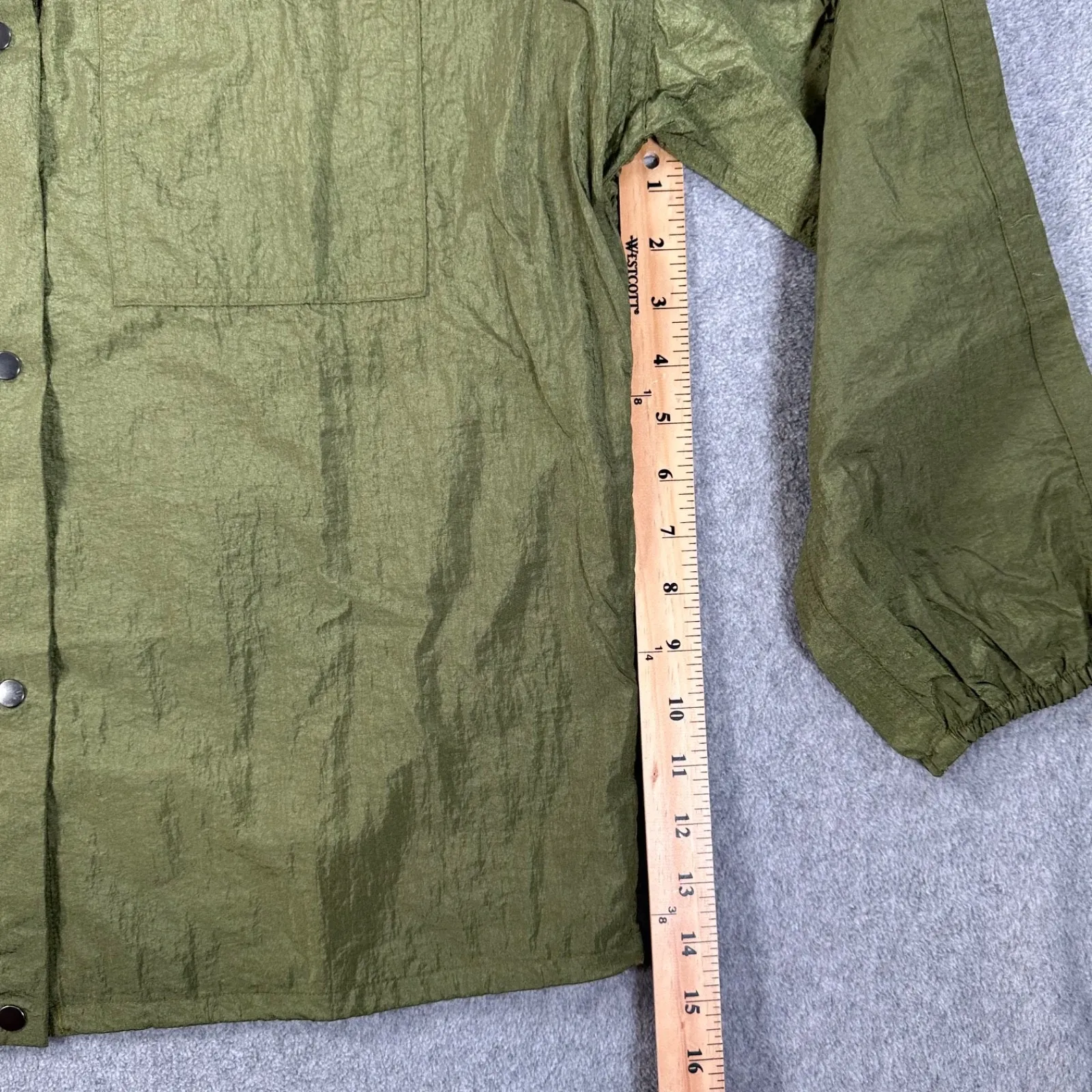 Athleta Lunar Sheen Shirt Button Down Women's Small Green Collared - Image 5