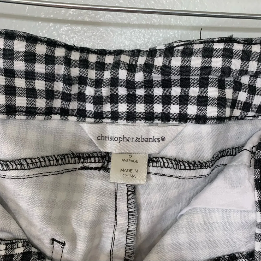 Christopher & Banks Gingham Knee Length Capris Size 6 - Image 4
