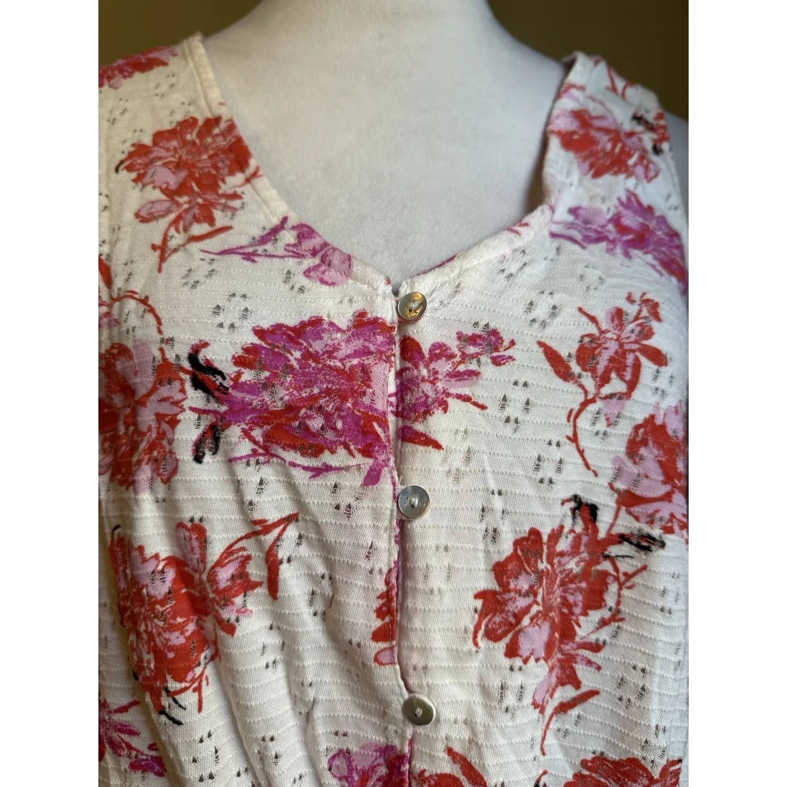 Lucky Brand Small Boho Cottage Core Wins Romantic Pink Red Floral Button Tie Top - Image 2