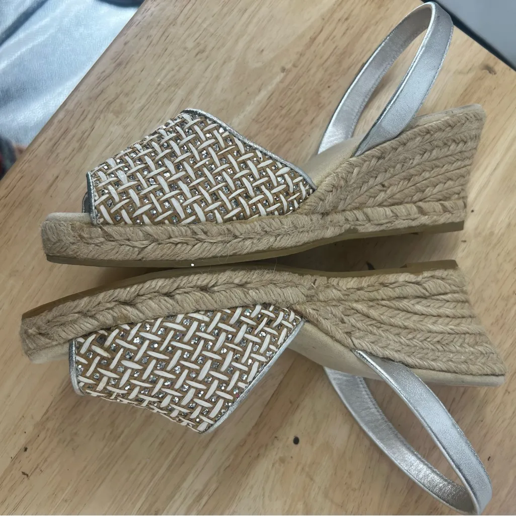 Castell cream and metallic Slingback wedge Sandals SZ 38 Made in Spain - Image 8