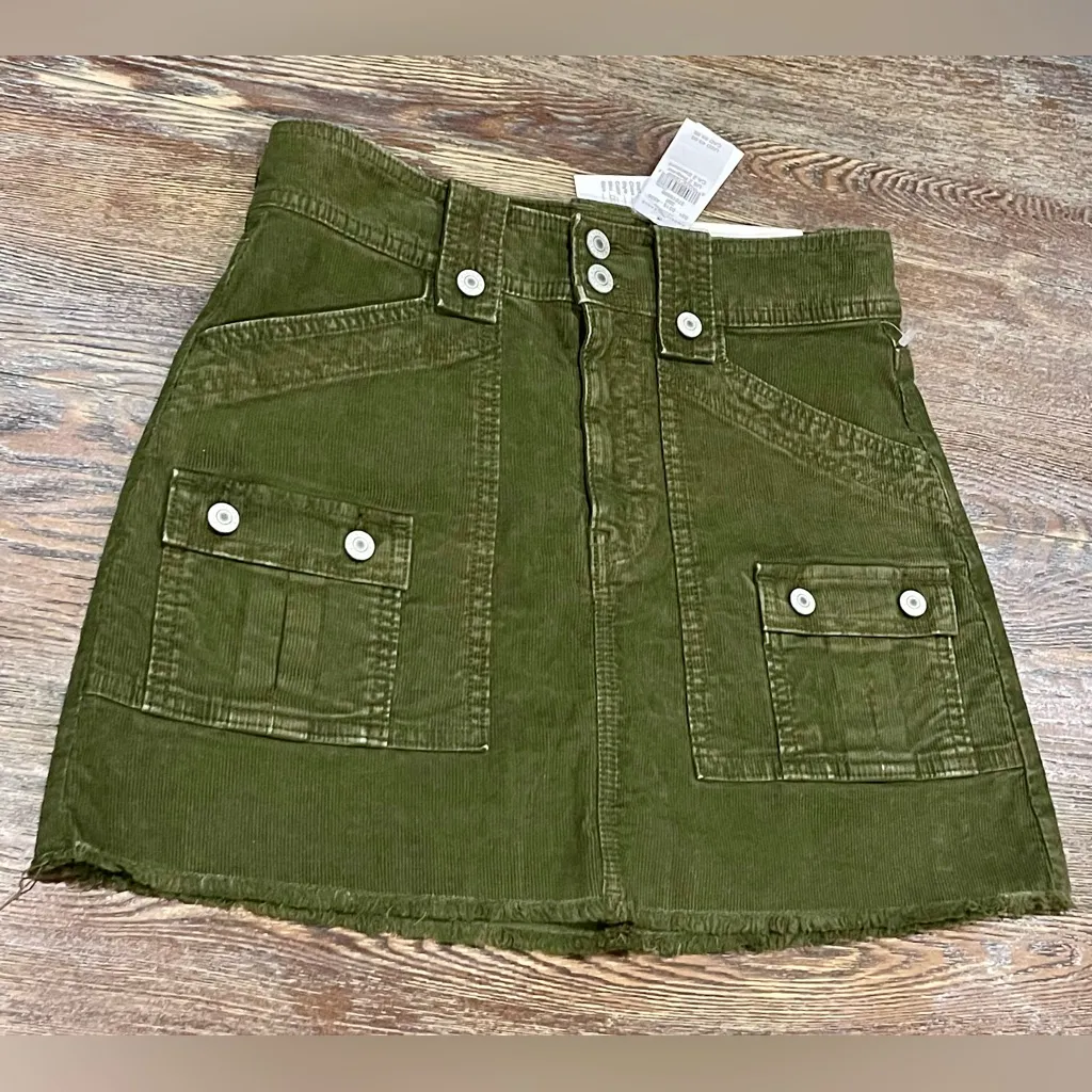 AE American Eagle Super Hi-Rise A-Line Green Corduroy Mini Skirt - Sz 2 -NWT - Image 5