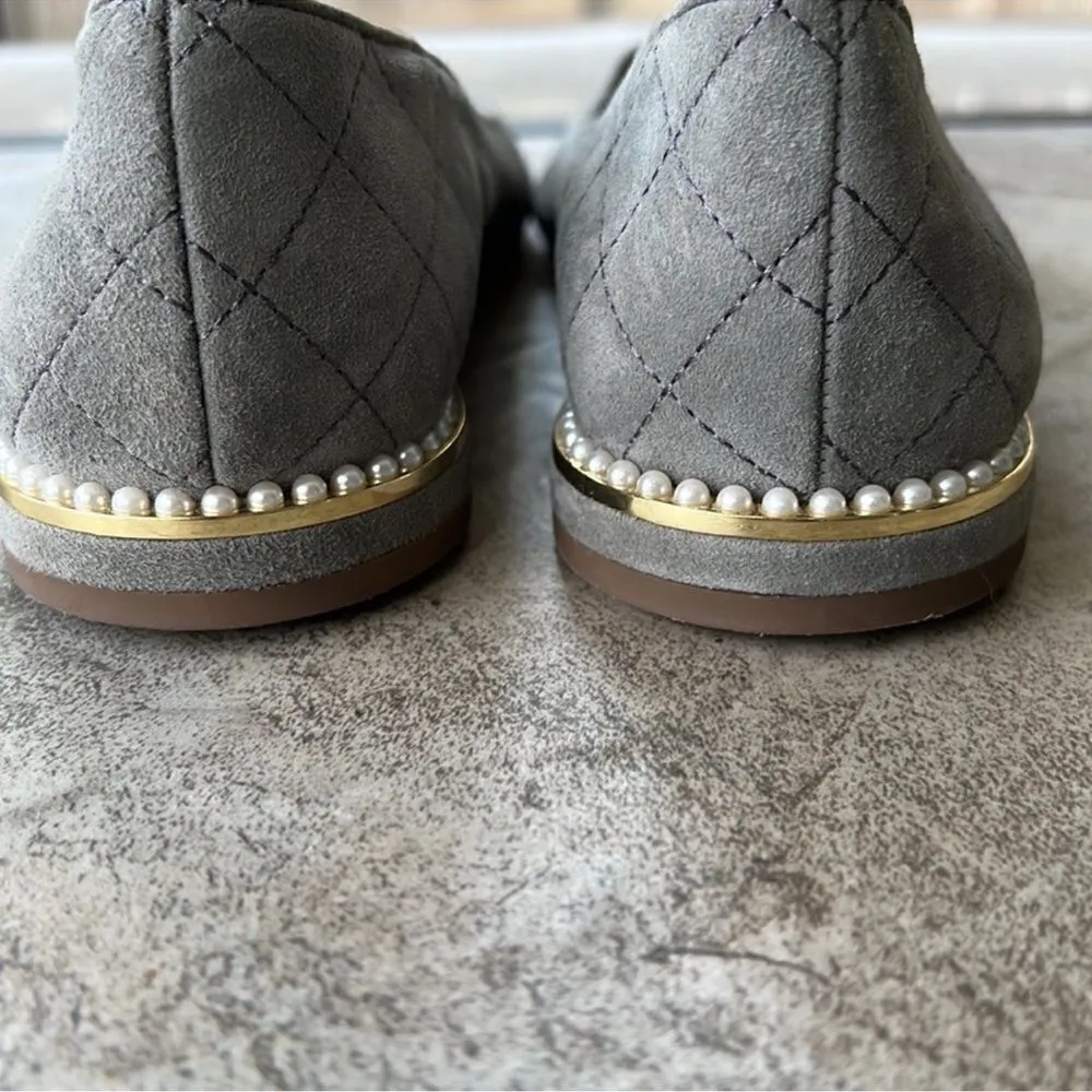 Ann Taylor Quilted Gray‎ Suede Pointed Toe Flats with Pearl Heels Size 7.5 B35 - Image 6