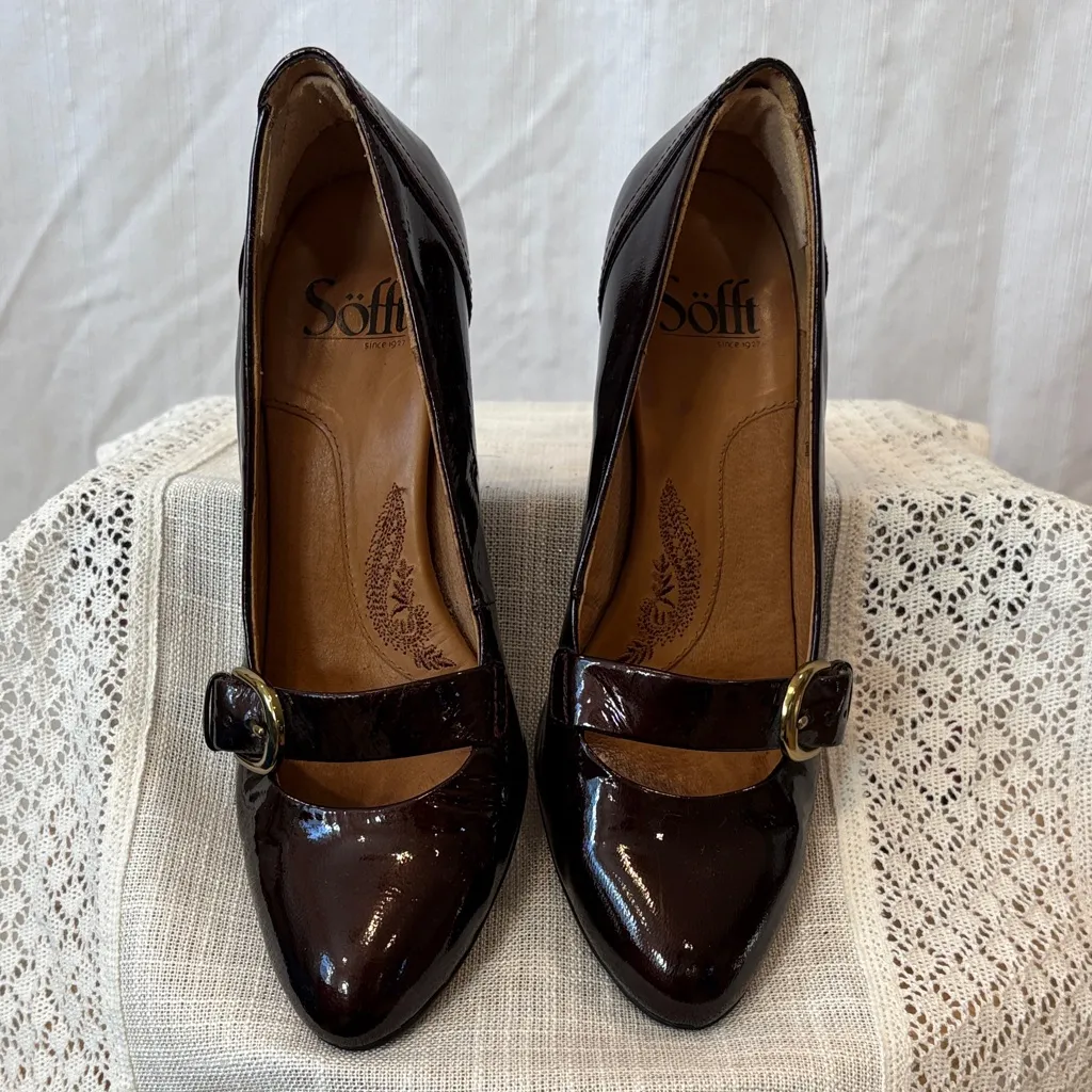 Sofft Patent Leather Buckle Heels Red Size 7 - Image 5