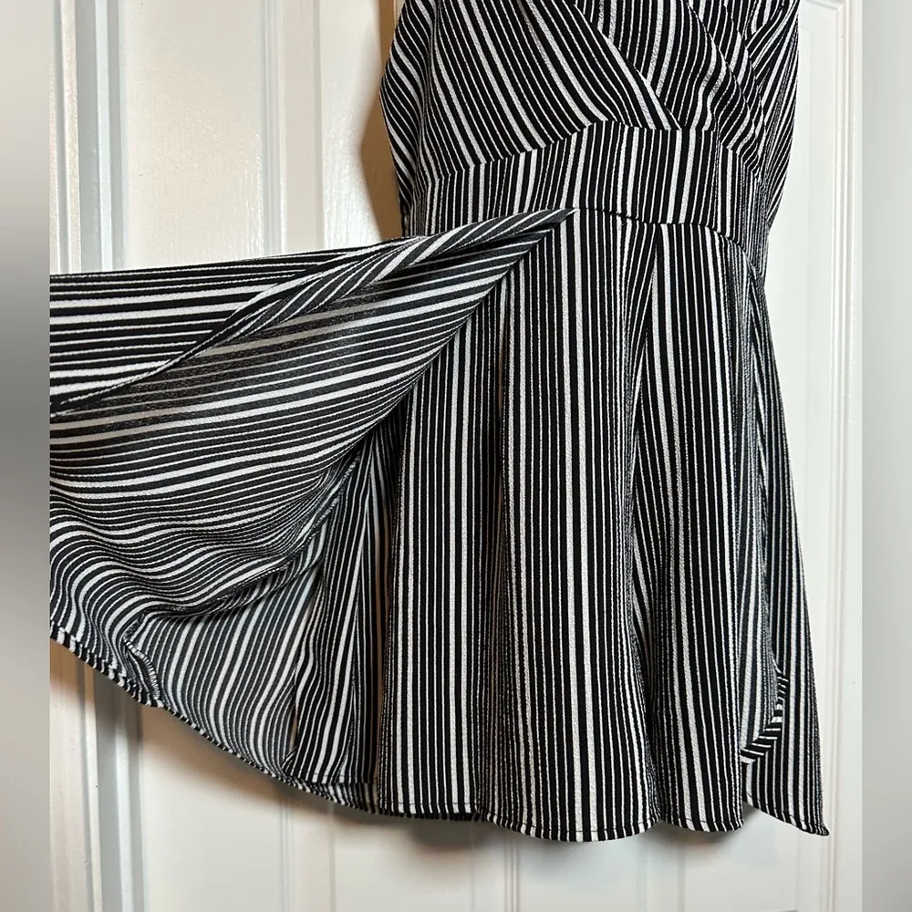 Purple Snow Black & White Striped Tank Top Romper w Layered Skirt Dress Size LG - Image 7