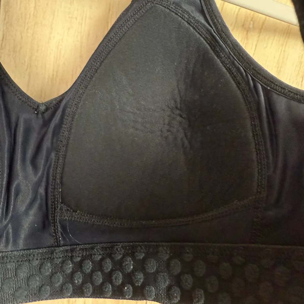 Moving Comfort Black Sports Bra with White Trim - Image 6