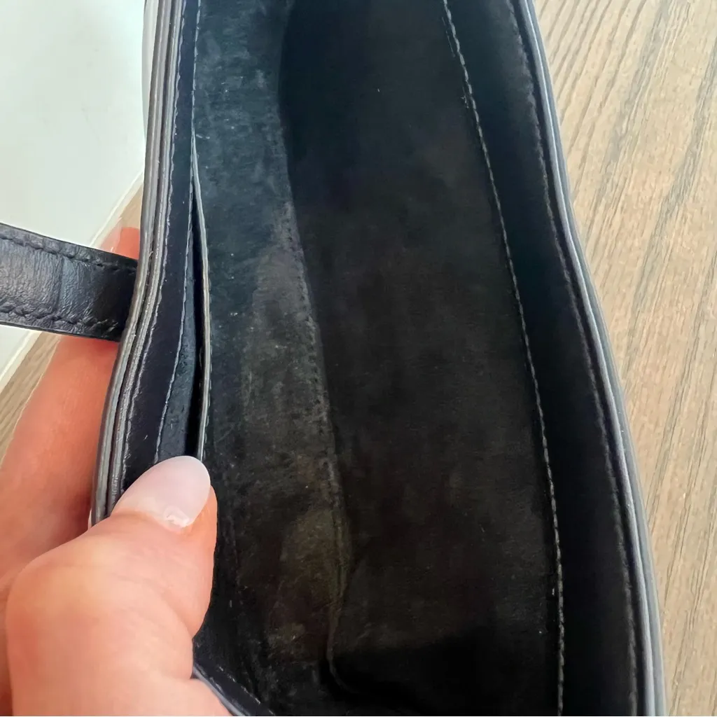 YSL Saint Laurent Le 5 a 7 Mini Leather Hobo Bag Purse in Black - Image 9