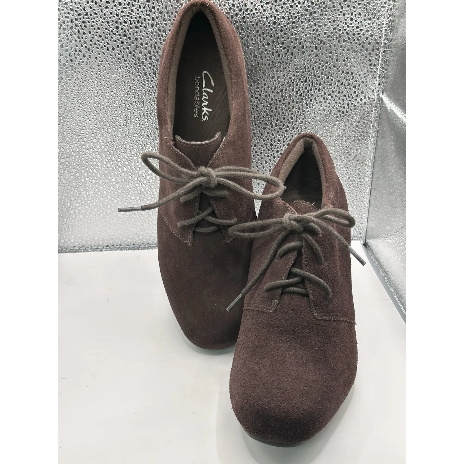 Clarks Boots Women 7.5 Brown‎ Suede Tiger Leather Heeled Lace Up Booties - Image 2