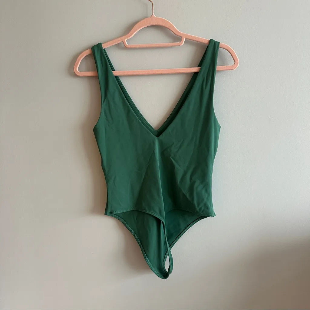 Aritzia Babaton green plunge contour bodysuit - Image 2