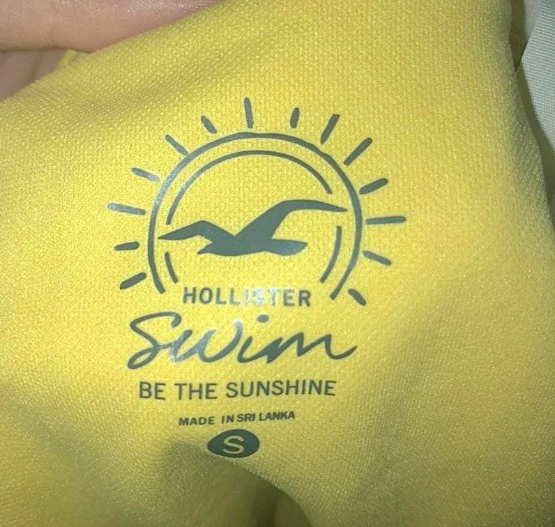 Hollister Bathing Suit Bottoms - Image 5