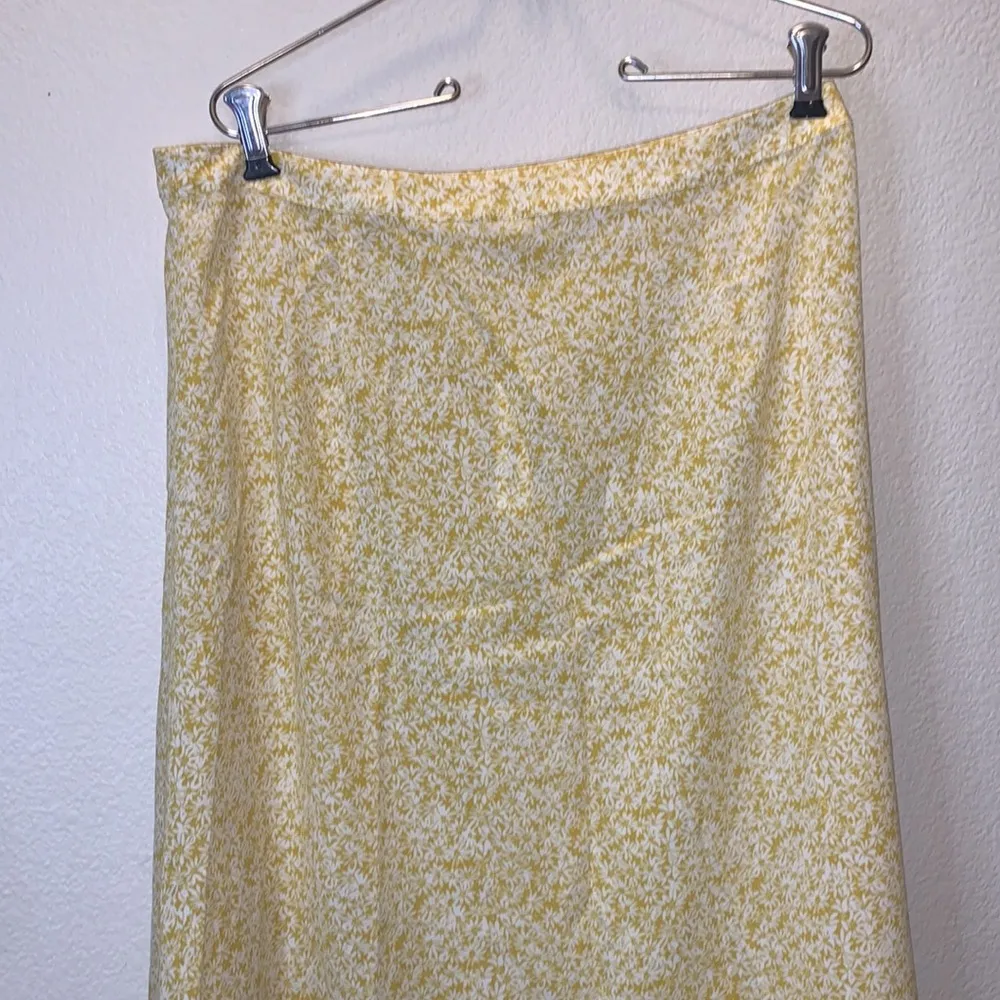 Crescent NWT  yellow floral maxi button Down skirt - Image 4