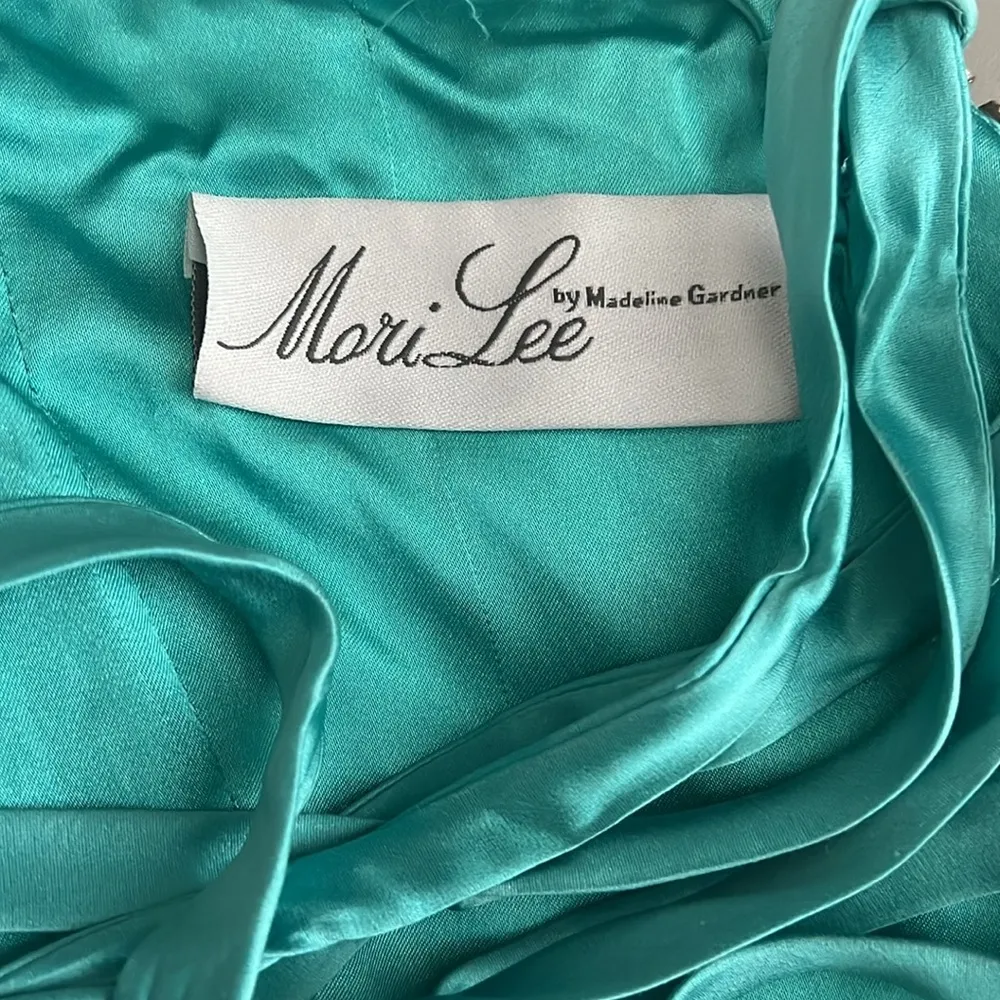 Mori Lee Sequined Silk Halter Gown Size 4 - Image 12