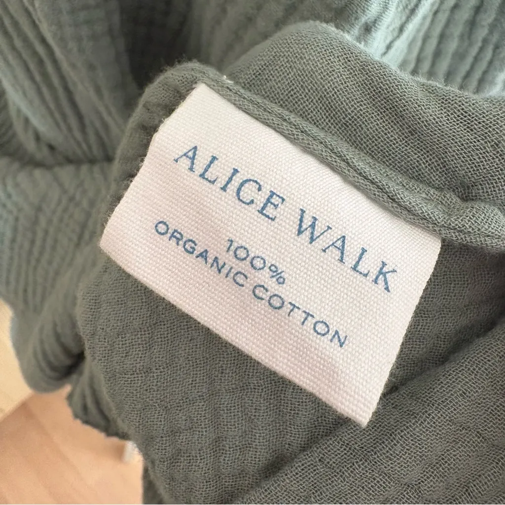 ALICE WALK The Organic Cotton Gauze Puff Sleeve
Dress Triple Gauze In Sage Sz Lg Green - Image 8