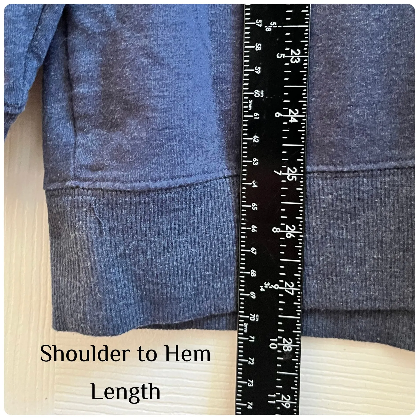 Wildfox Appliqué Good Vibes Pullover Crew Neck Sweatshirt Size Small Relaxed Fit - Image 9