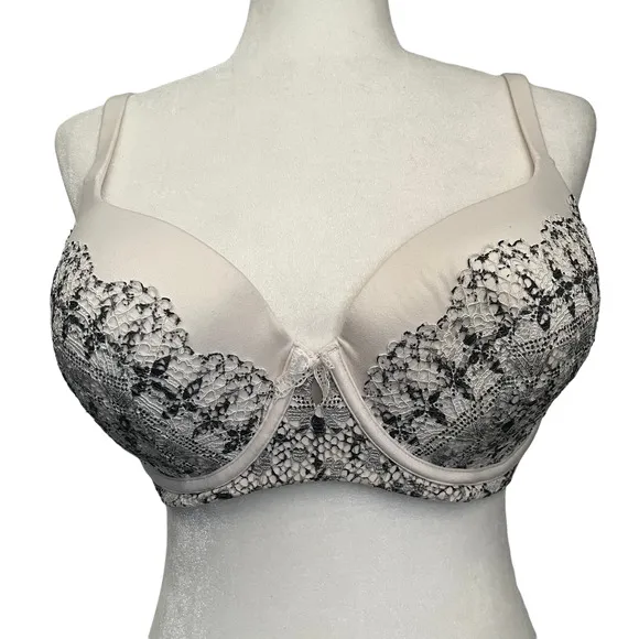 Victoria Secret Body by Victoria Bra Size 34DDD Lined Demi Double Cream Lace - Image 11