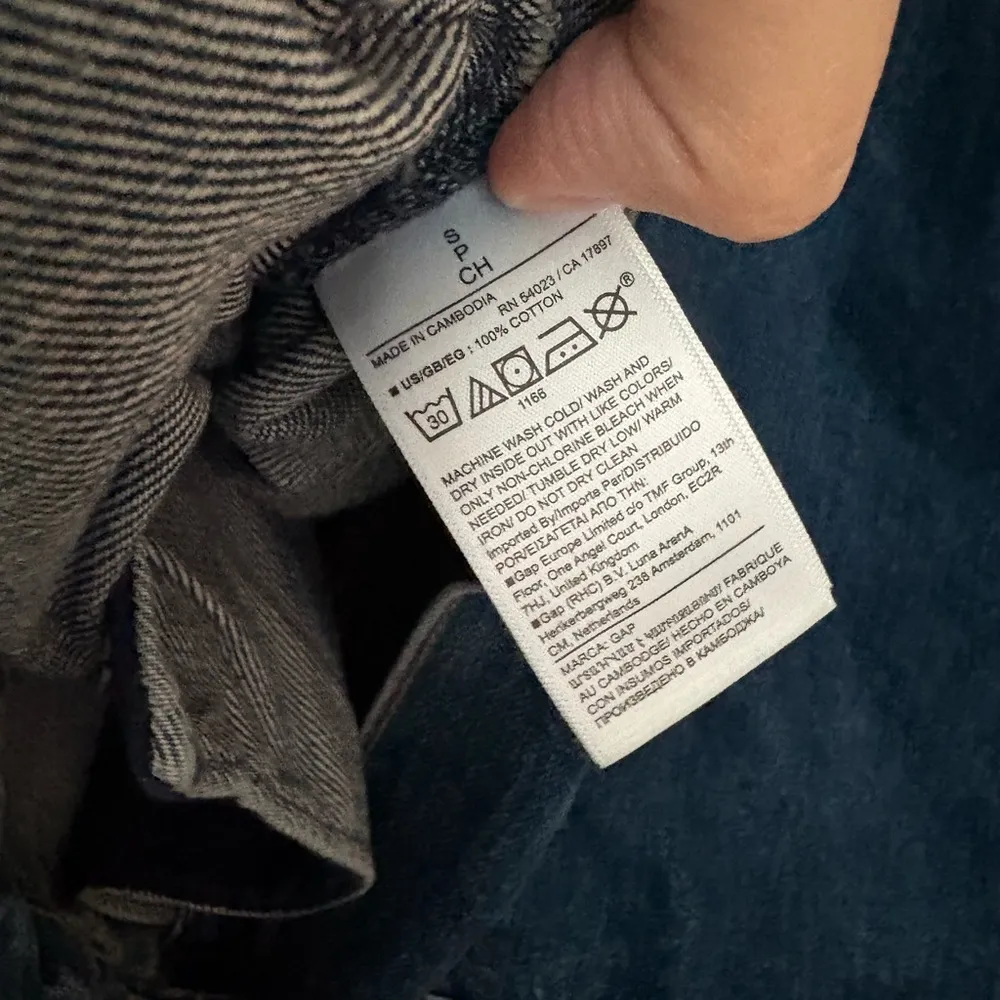 GAP Dark Blue Denim Jacket oversized size S NWT 100% cotton - Image 5