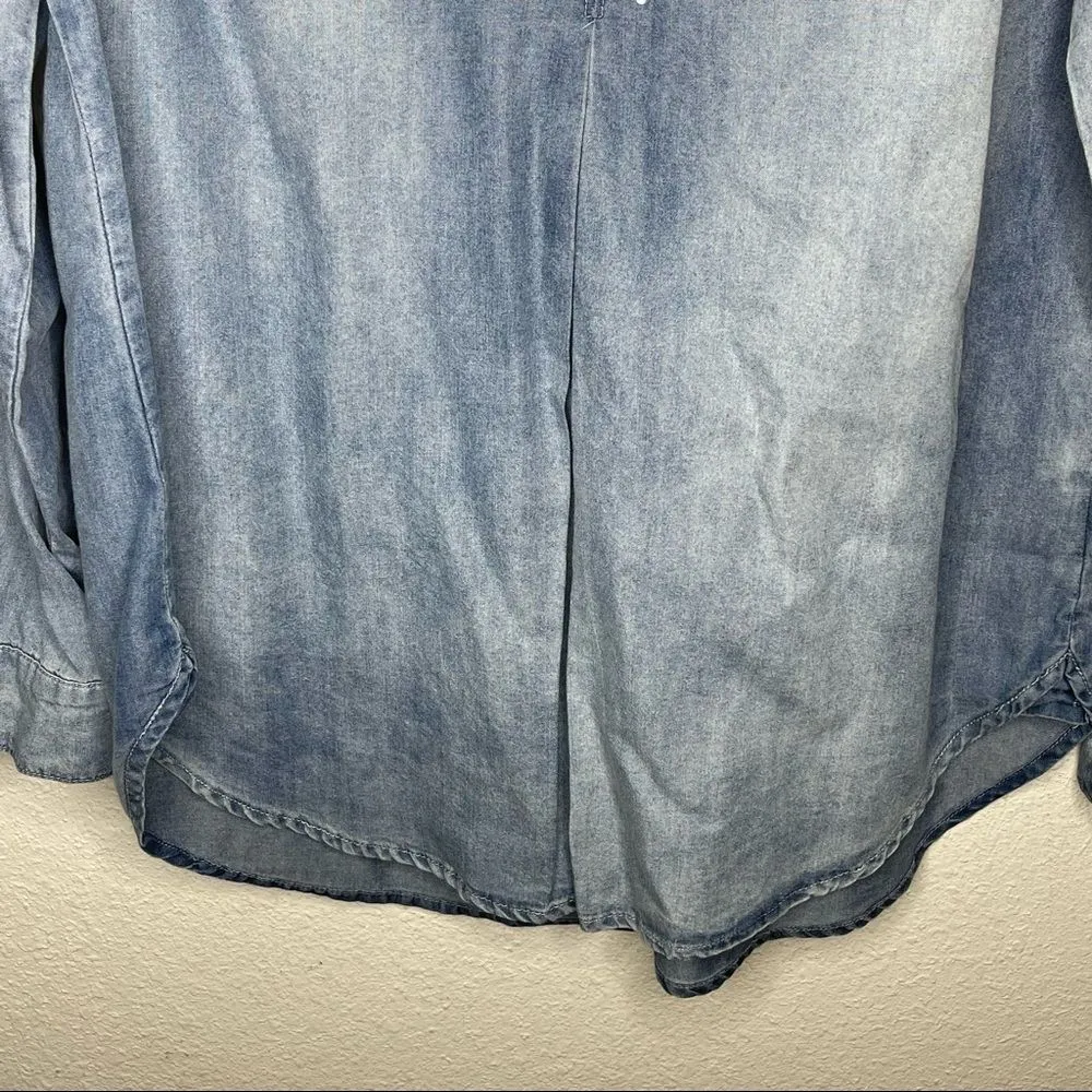 Bandolino Floral Shirt - Image 3