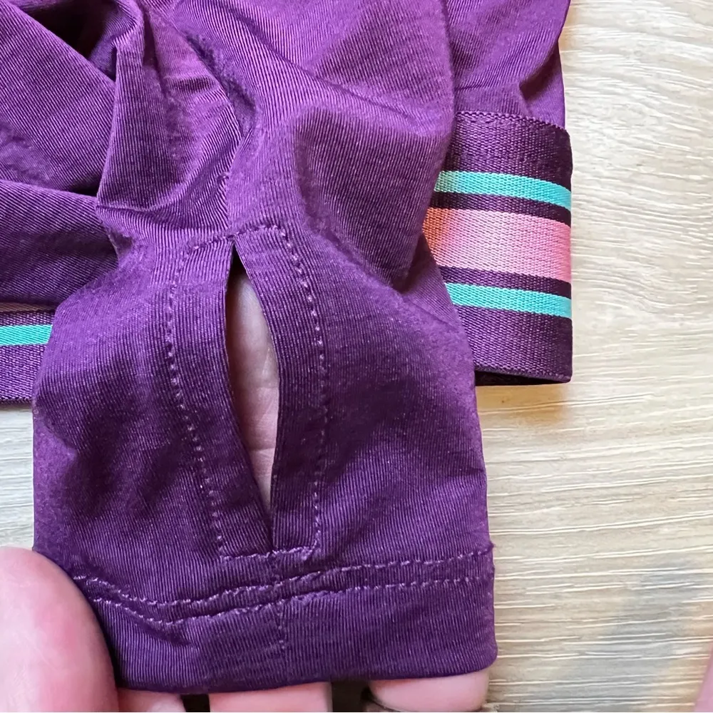 Fabletics Eco-Conscious Front Twist Long Sleeve Crop Top. Size Small. EU… - Image 8