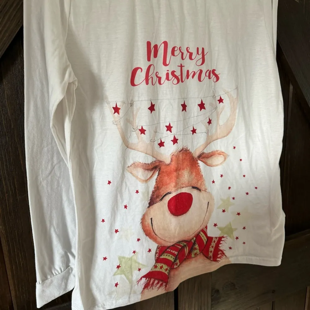 Merry Christmas Reindeer White Top Size M - Image 8