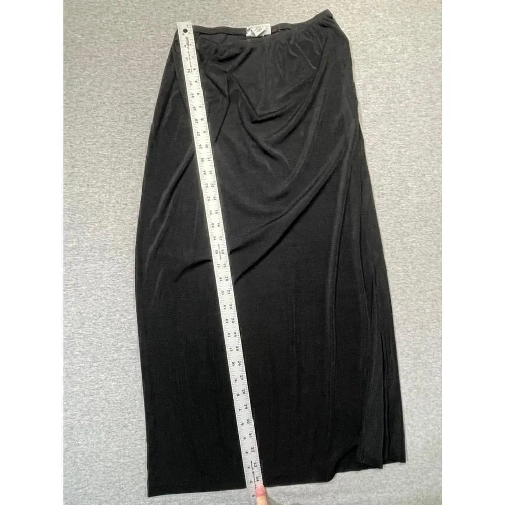 Black skirt - Image 3