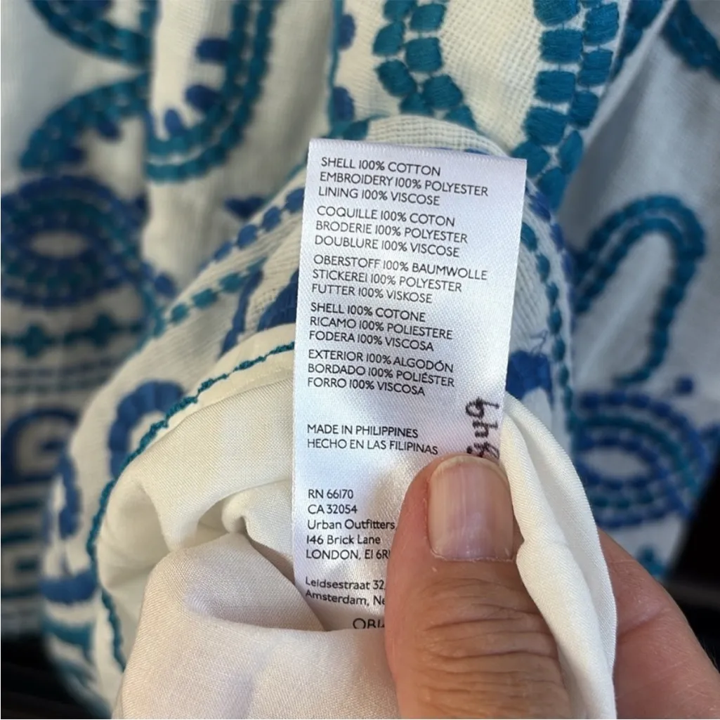 NWT Anthropologie Maeve Seaside
Embroidered Midi Sundress Size 2 Retail
$260.00 - Image 12