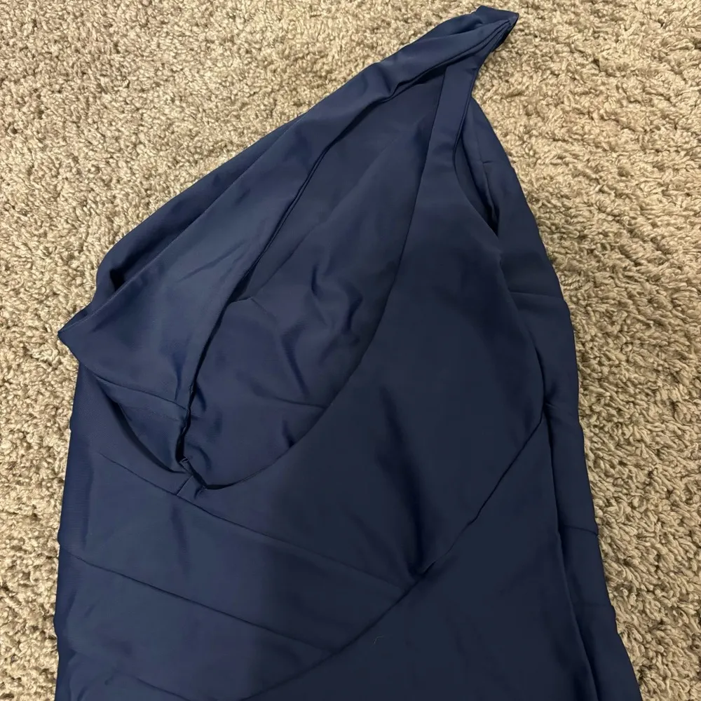 Summersalt The Sidestroke One Piece Swimsuit Navy - Image 6