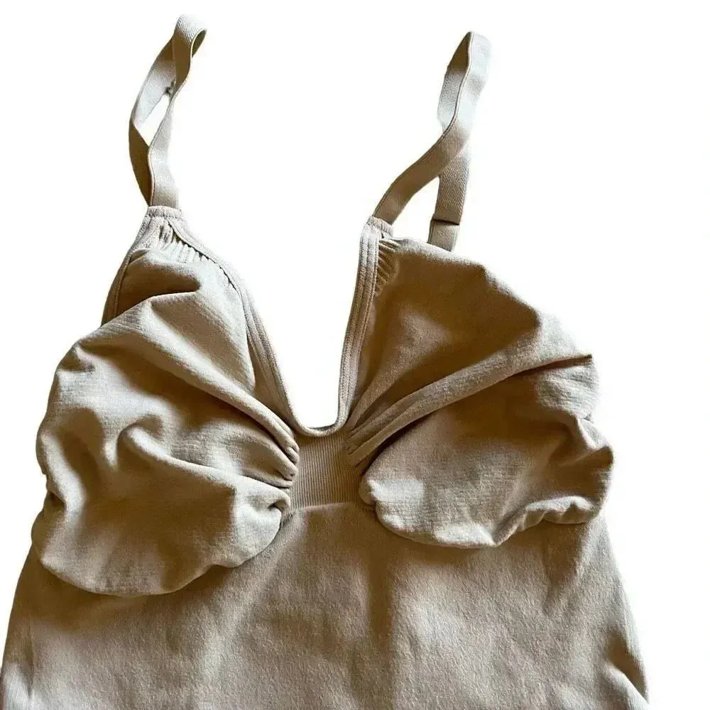 SKIMS Seamless Sculpting
Thong Bodysuit Tan  Shapewear SZ 2X/ 3X #1464 - Image 3