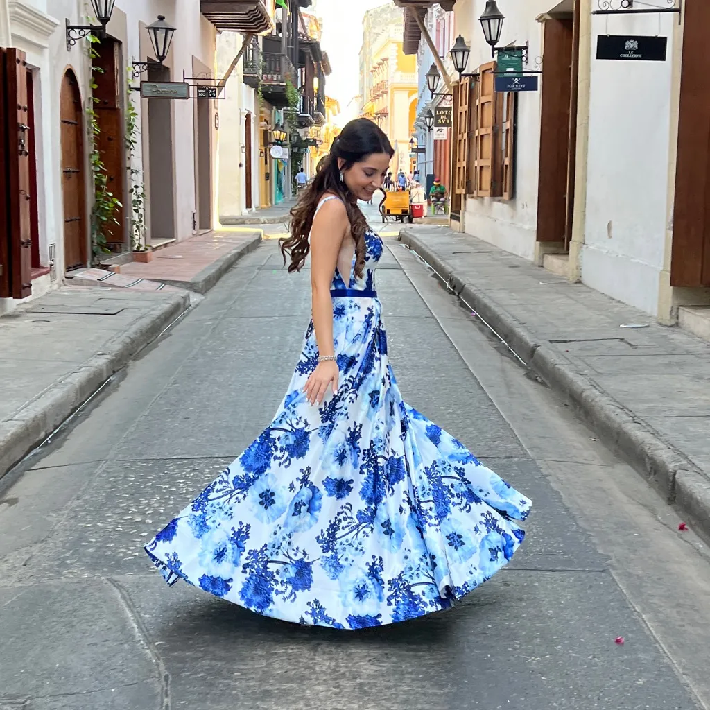 Glamour by Terani size 2 Couture Sleeveless V-Neck Floral Print Ball Gown dress - Image 2