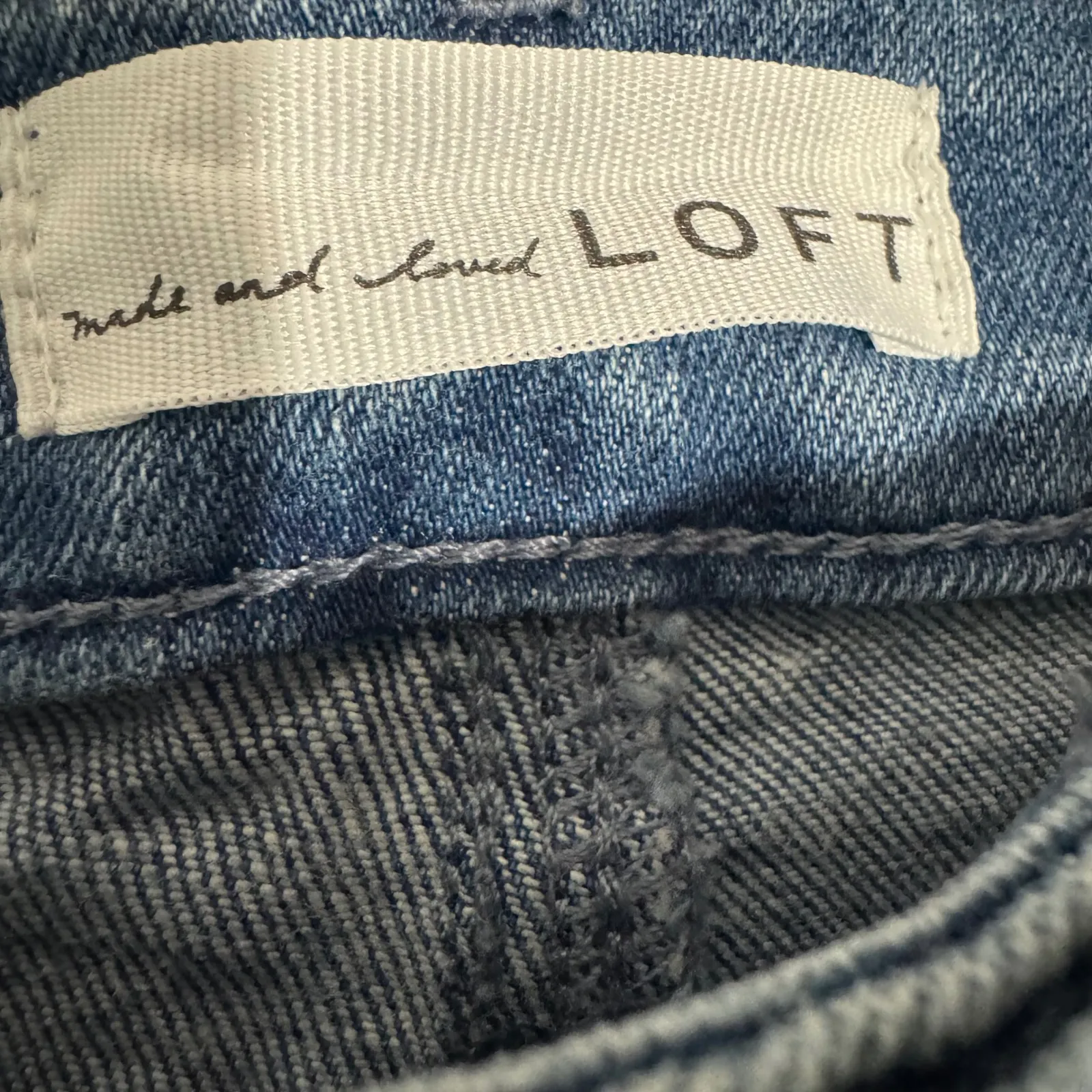 LOFT Women High Waist Wide Leg Crop Jeans Blue Wash Size 26/2 Petite Loose Fit - Image 3