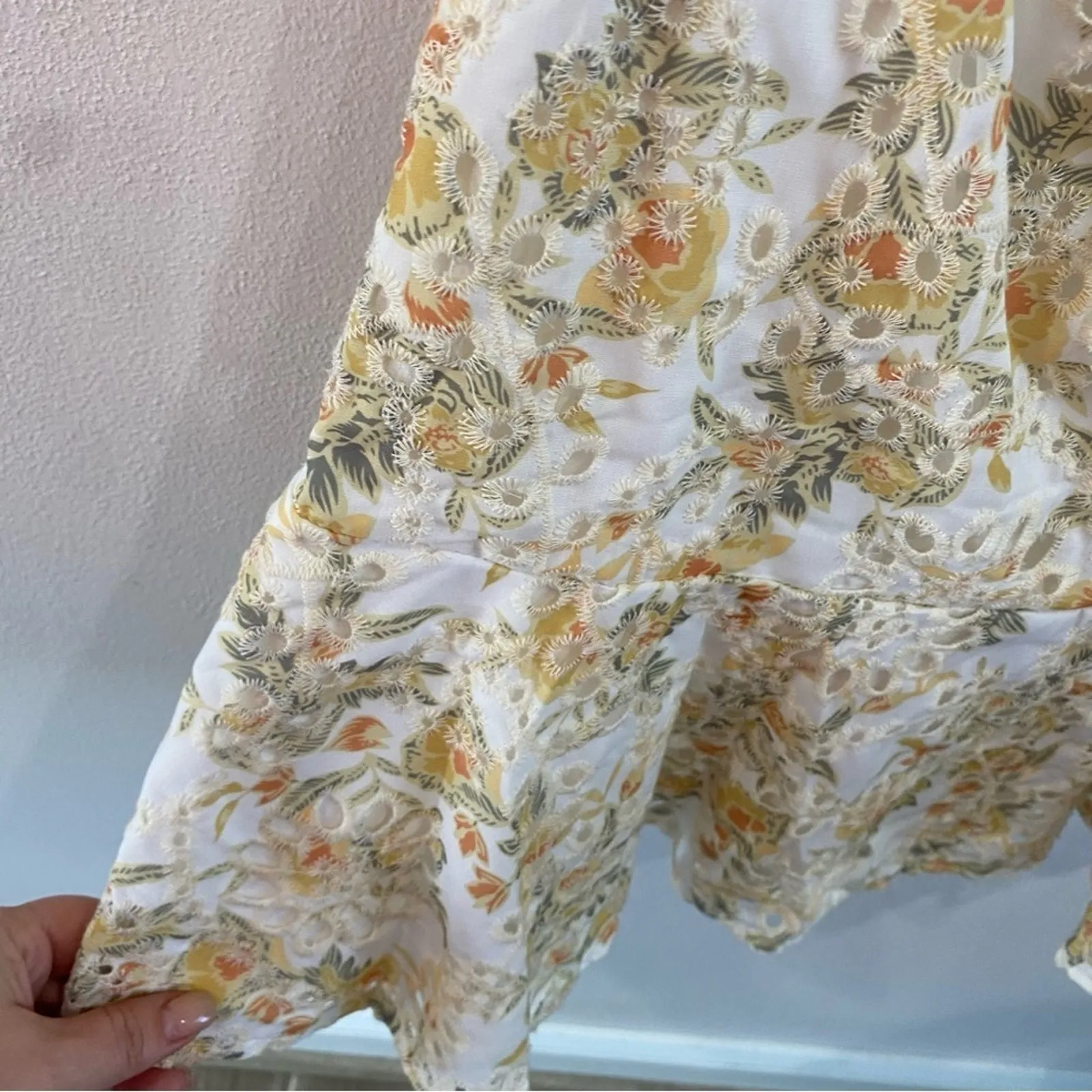 En Saison Floral Eyelet Mini Dress Puff Sleeve Cottagecore XS Yellow - Image 6