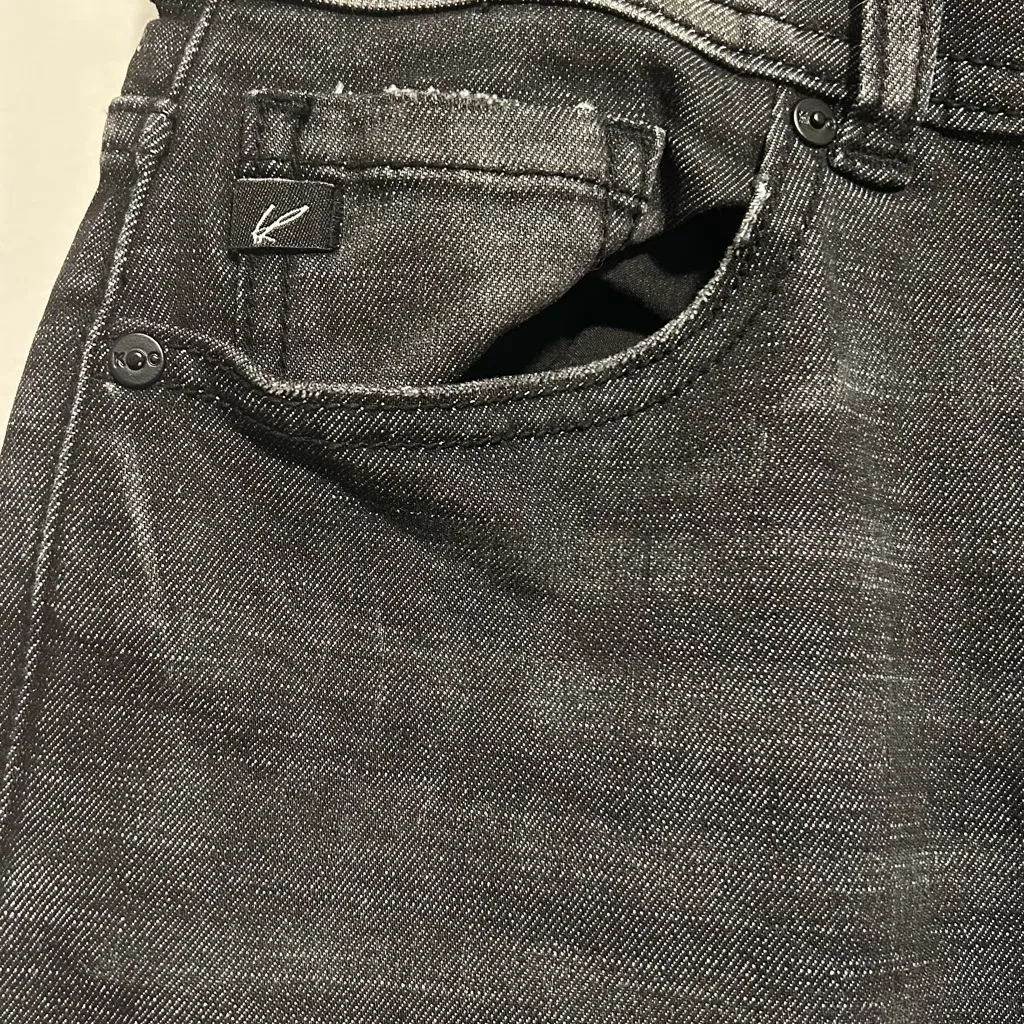 NWOT..KanCan Black Denim High Waisted Ankle Skinny Jean 9/28 - Image 5