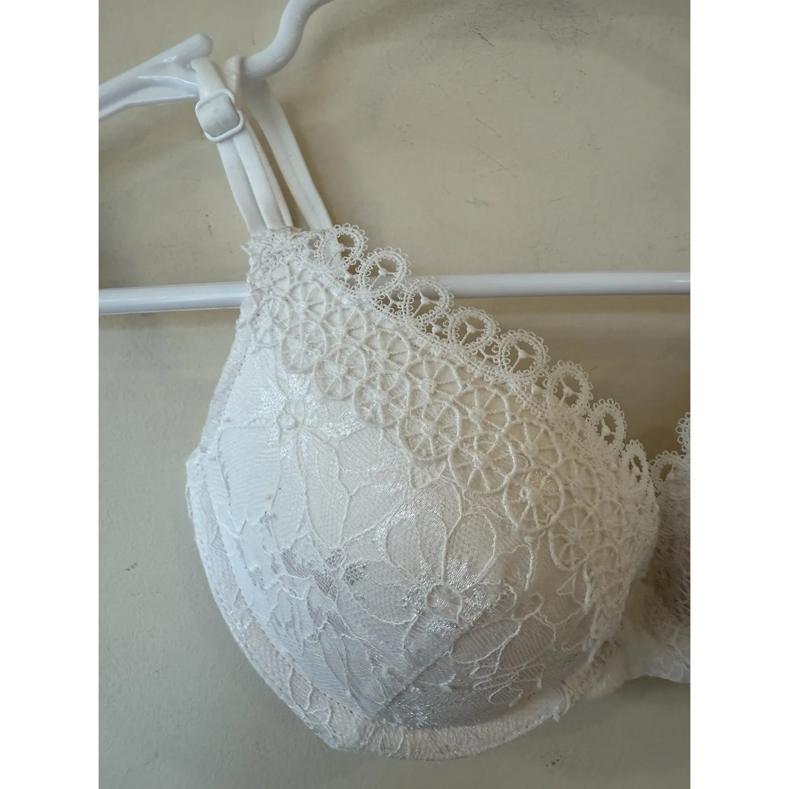 Bra Womens 32B White Lace Balconette Bra Push up 4 Hook Eye Closure Adjustable Size undefined - Image 5