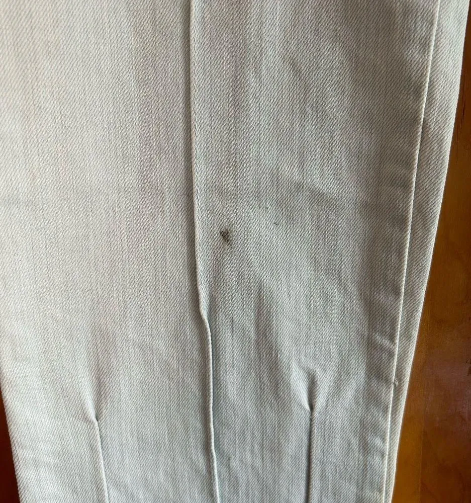 NWT MARC JACOBS LIGHT WASH FLARE JEANS - Image 3