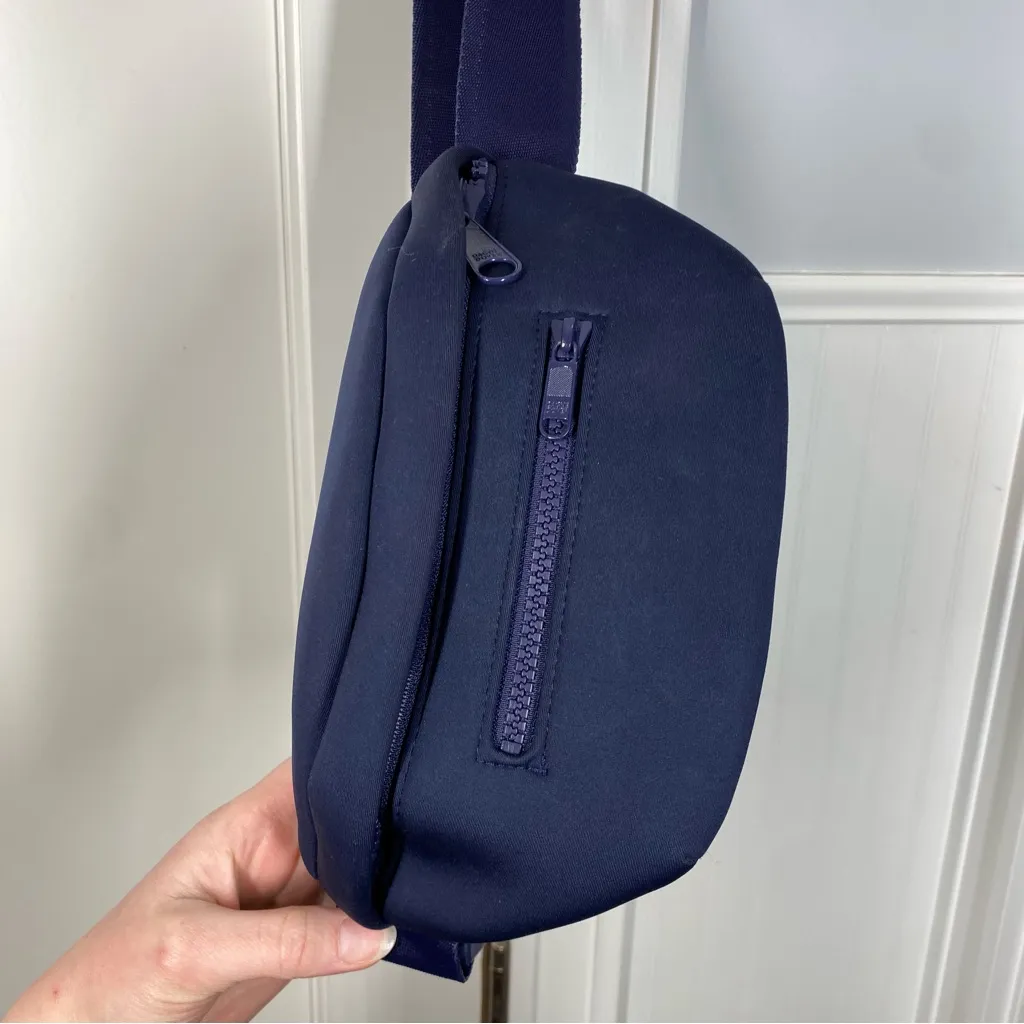 Dagne Dover Deep Navy Blue Belt Bag Neoprene Unisex - Image 5
