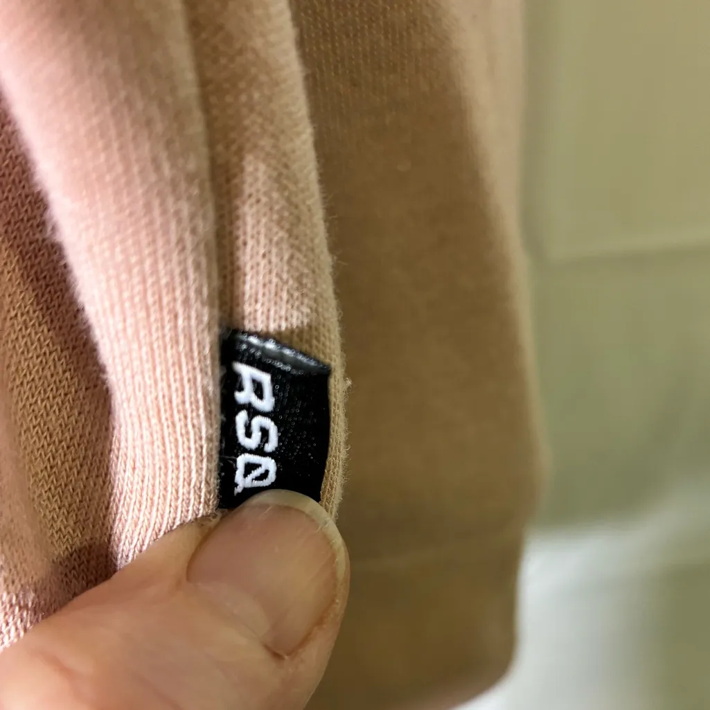 RSQ Soft, heavy, cozy Pink Hoodie - Image 5