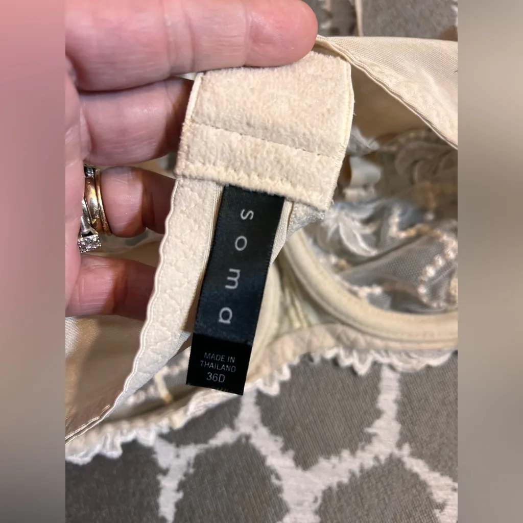 Soma Cream Lace Bra Intimates Size undefined - Image 10