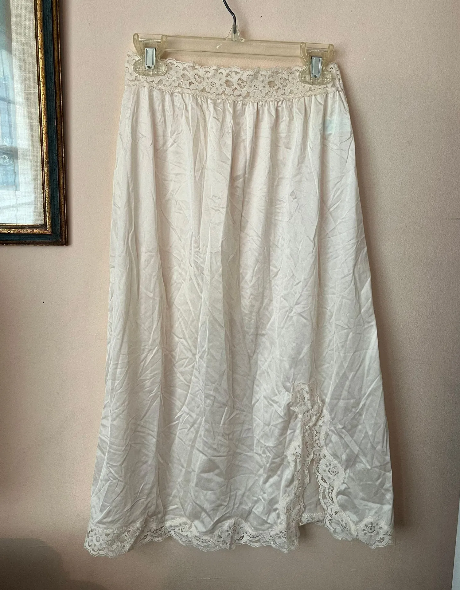 vintage cream lace slit skirt slip - Image 3