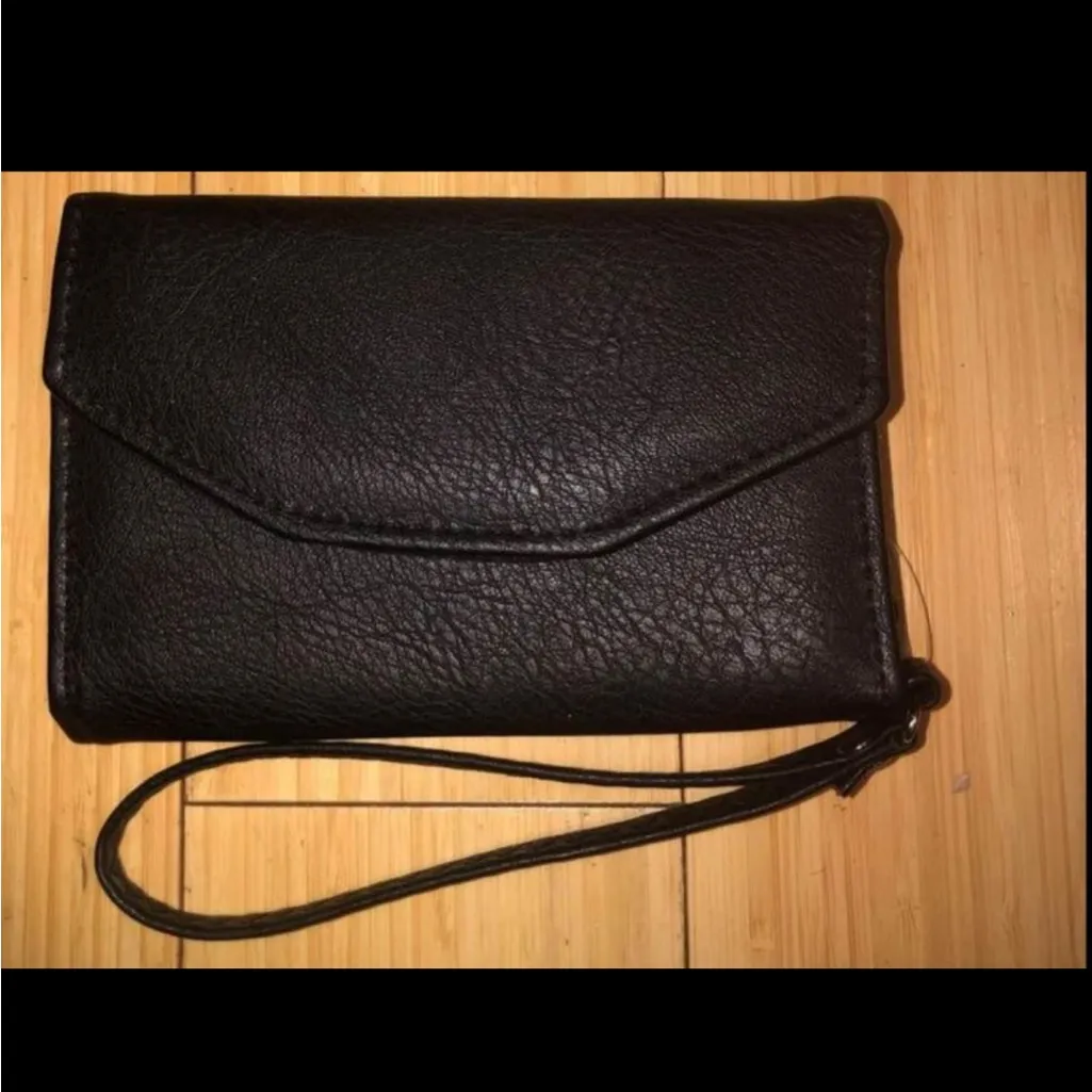 Black Envelope Wallet w/Wristlet NEW - Image 2