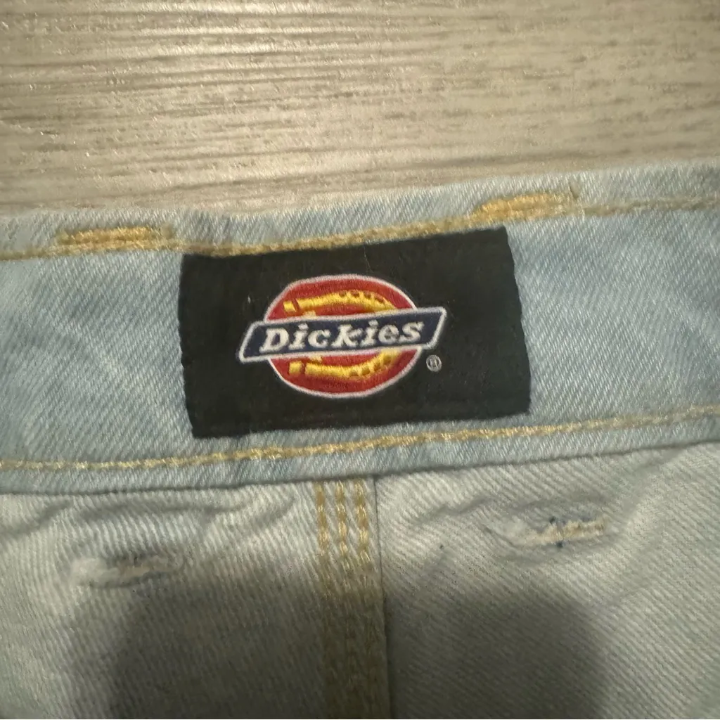 Dickies Women’s 30x32 Light Wash High Rise Straight Leg Jeans - Image 5